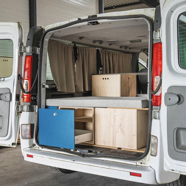 abnehmbarer van umbau Nissan NV300 / Primastar Kombi abnehmbarer van umbau Nissan NV300 / Primastar Kombi