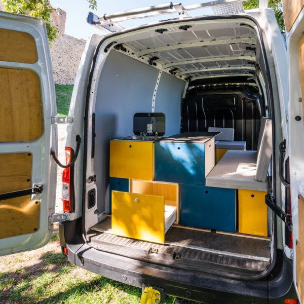 schlafen im Renault Master 2 Kastenwagen schlafen im Renault Master 2 Kastenwagen